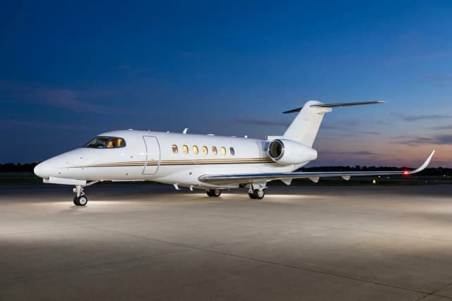 Cessna Citation Longitude: model photo