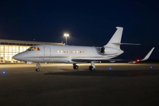 Dassault Falcon 2000LX: model photo