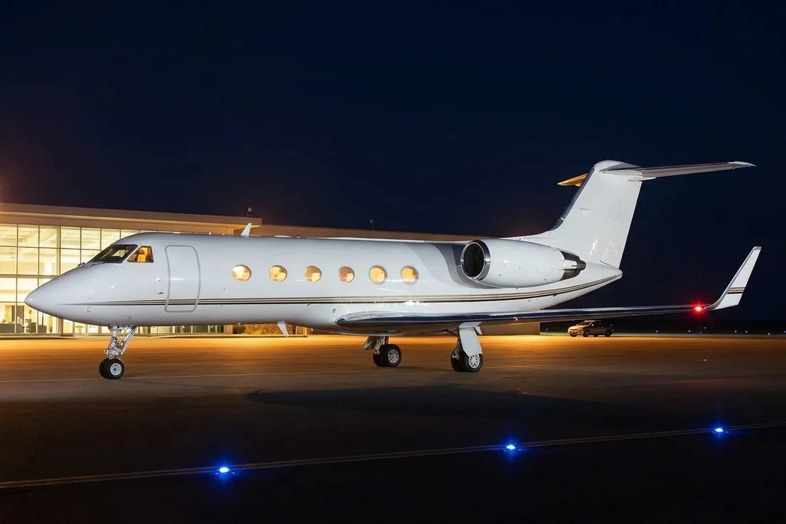Gulfstream II private jet